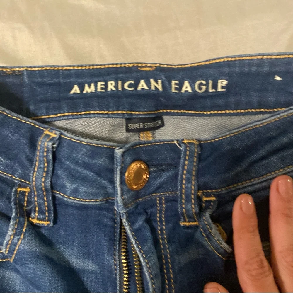 American Eagle Outfitters euc size